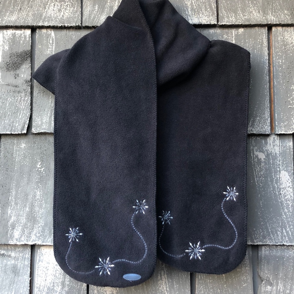 Columbia Neck scarf Fleece Embroidered Columbia Scarf